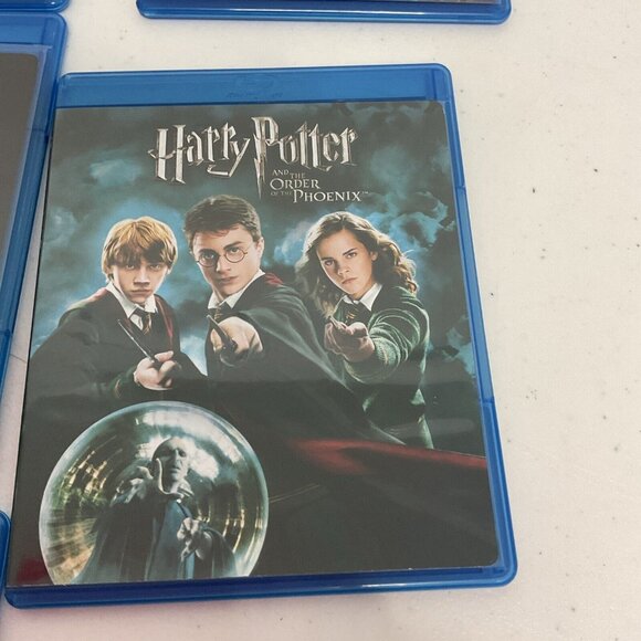 Harry Potter 5-disc Blu-ray Boxed Set Years 1-5 - Picture 6 of 8